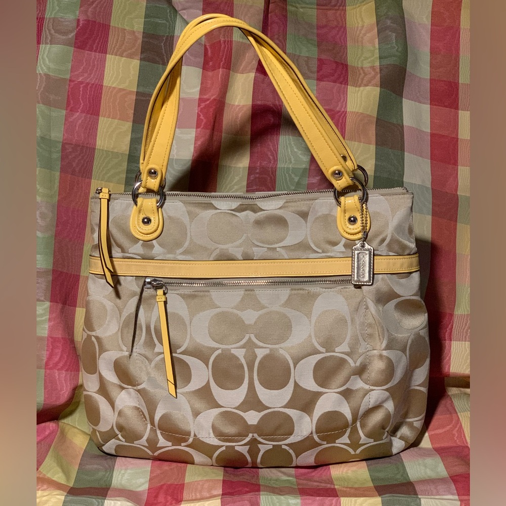 Coach Signature Yellow Patent Leather Trim A1249-18988